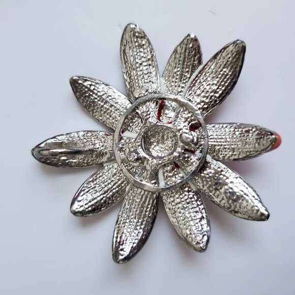 Starburst Floral Enamel Pendant Centre Pink Faceted Faux Stones White Red Pink - Picture 4 of 4